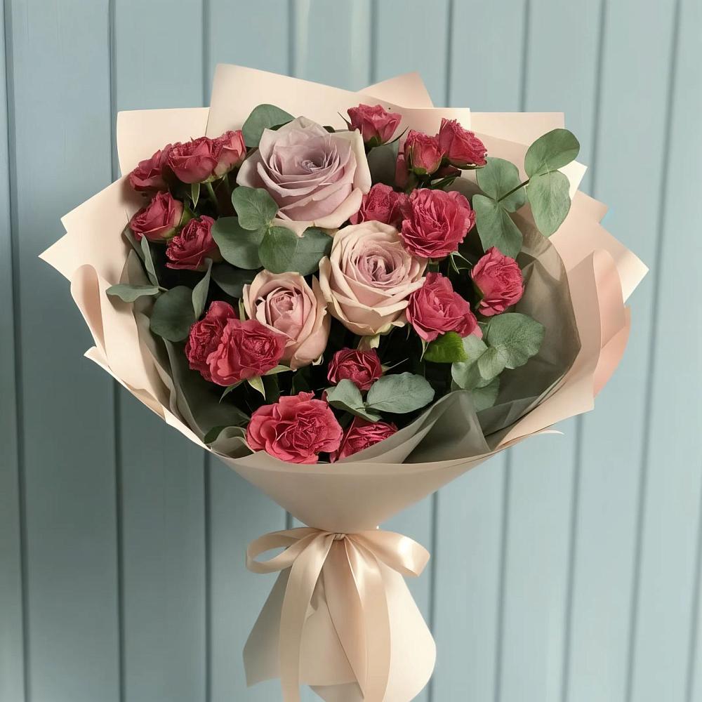 Букет цветов из: Гвоздики и Розы в Чагоде