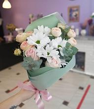 Букет цветов из:  Хризантемы и Розы #REPLACE_PRED# Чагоде