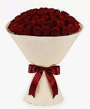 Букет 101 Бордовая роза Блэк Бакарра в Чагоде