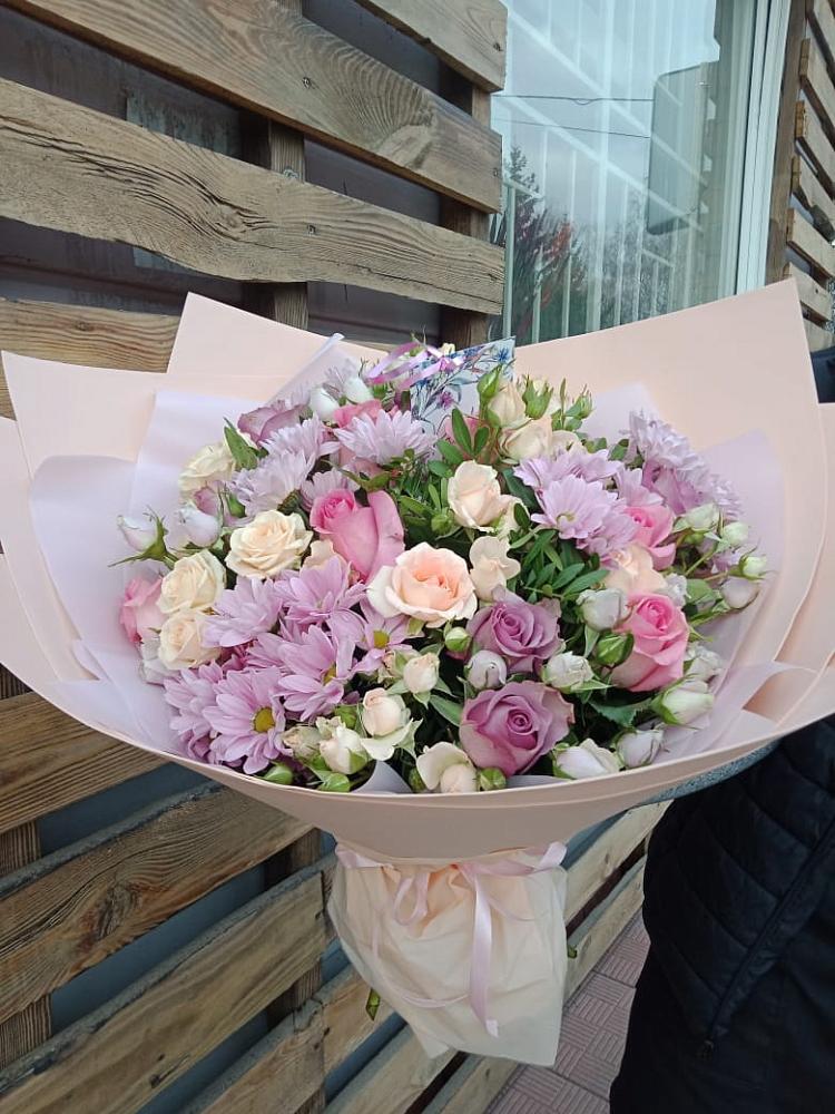 Букет цветов из: Розы и Хризантемы в Чагоде