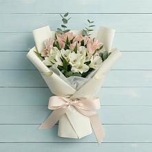 Букет цветов из:  Альстромерии в Чагоде