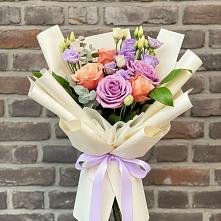 Букет цветов из:  Лизиантусы и Розы #REPLACE_PRED# Чагоде