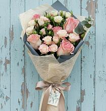Букет цветов из:  Розы в Чагоде