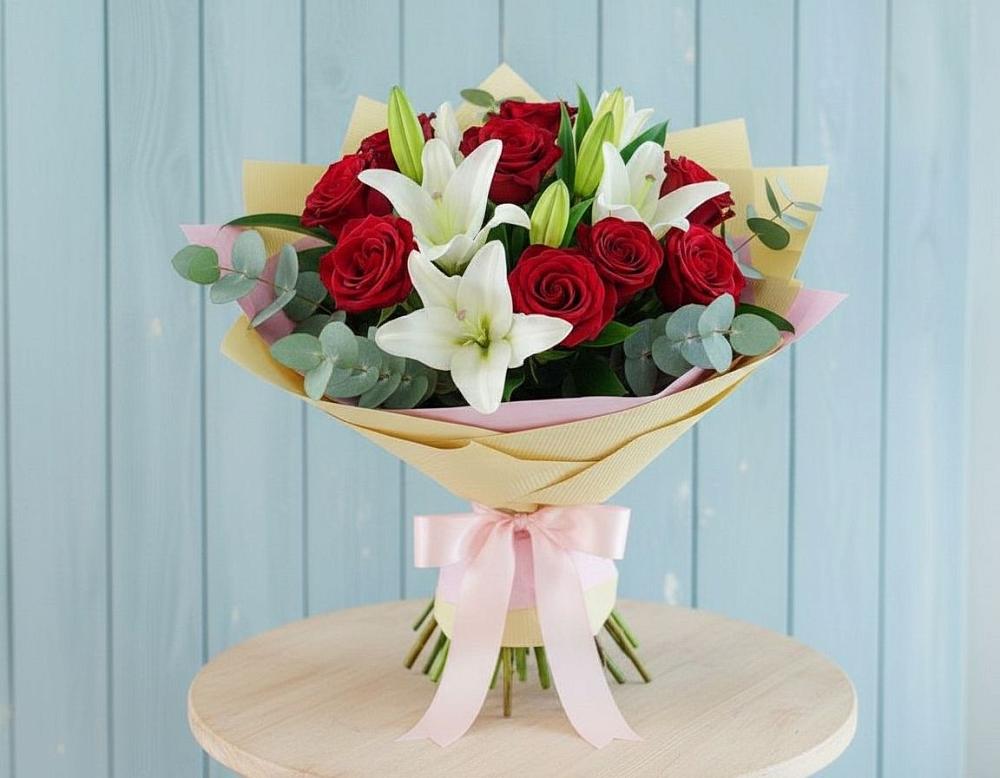 Букет цветов из: Лилии и Розы в Чагоде